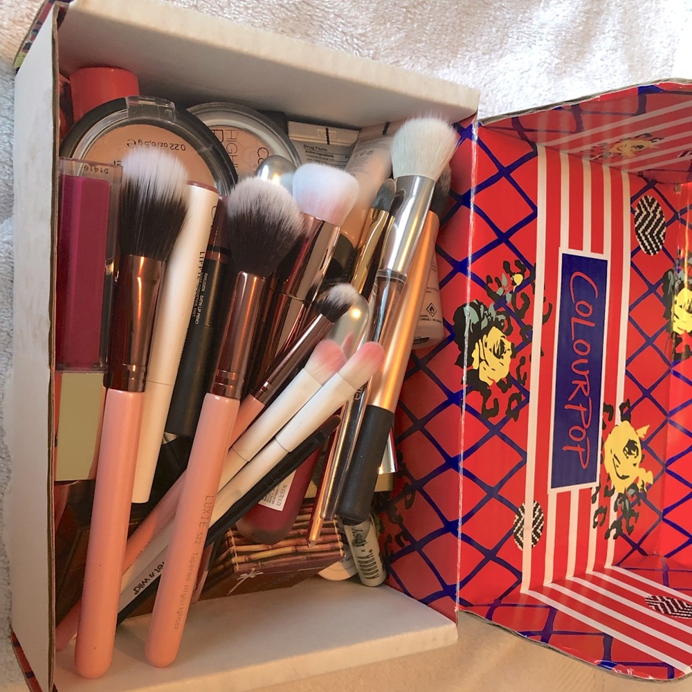 Makeup Lot or Starter Kit